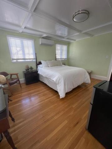 Sisu, A Boutique Motel Plymouth Buitenkant foto